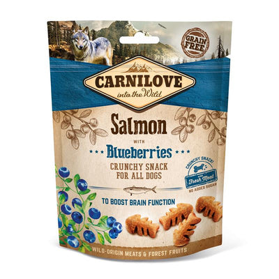 Carnilove Dog Crunchy Snack - Salmon with Blueberries 200 g